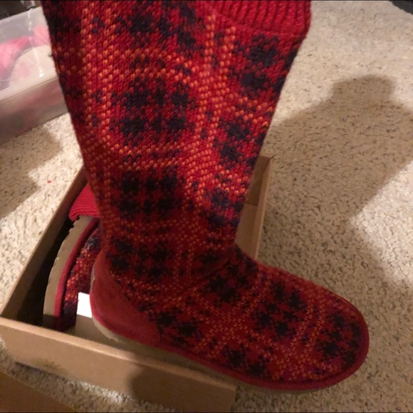 Ugg Boots - Picture 1 of 6